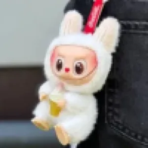 Коллекционная фигурка Labubu